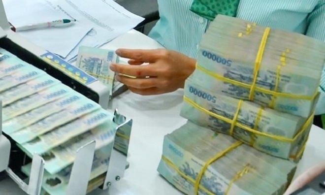 Businesses struggling due to COVID-19, banks agree to reduce interest rates