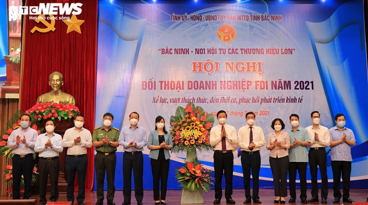 Bac Ninh dialogues and resolves difficulties for FDI enterprises