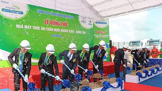 Groundbreaking ceremony for 250,000-ton animal feed factory in Hung Yen